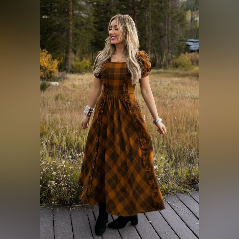 NEW NWT Ivy City Co Kimball Midi Dress in Plaid Flannel - Picture 2 of 16